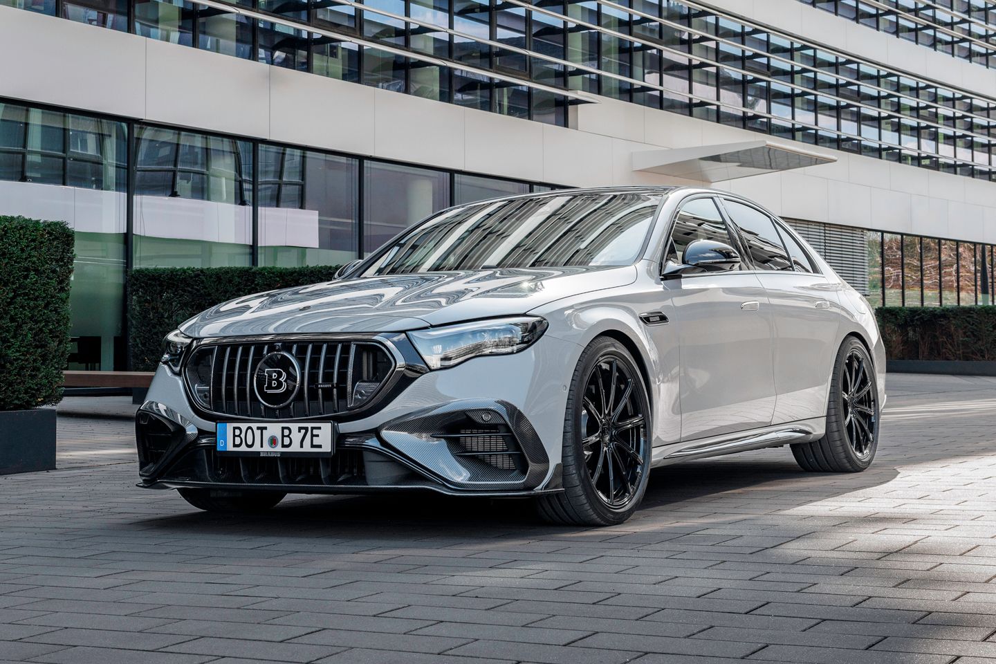 Brabus Wheedles 700hp do híbrido plug-in e53