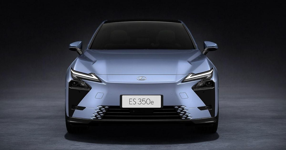 Toyota para mesclar linhas de modelo elétrico e a gasolina