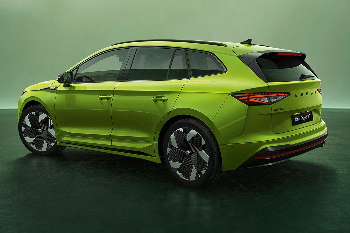 Skoda estreia novo 340HP Enyaq Vrs