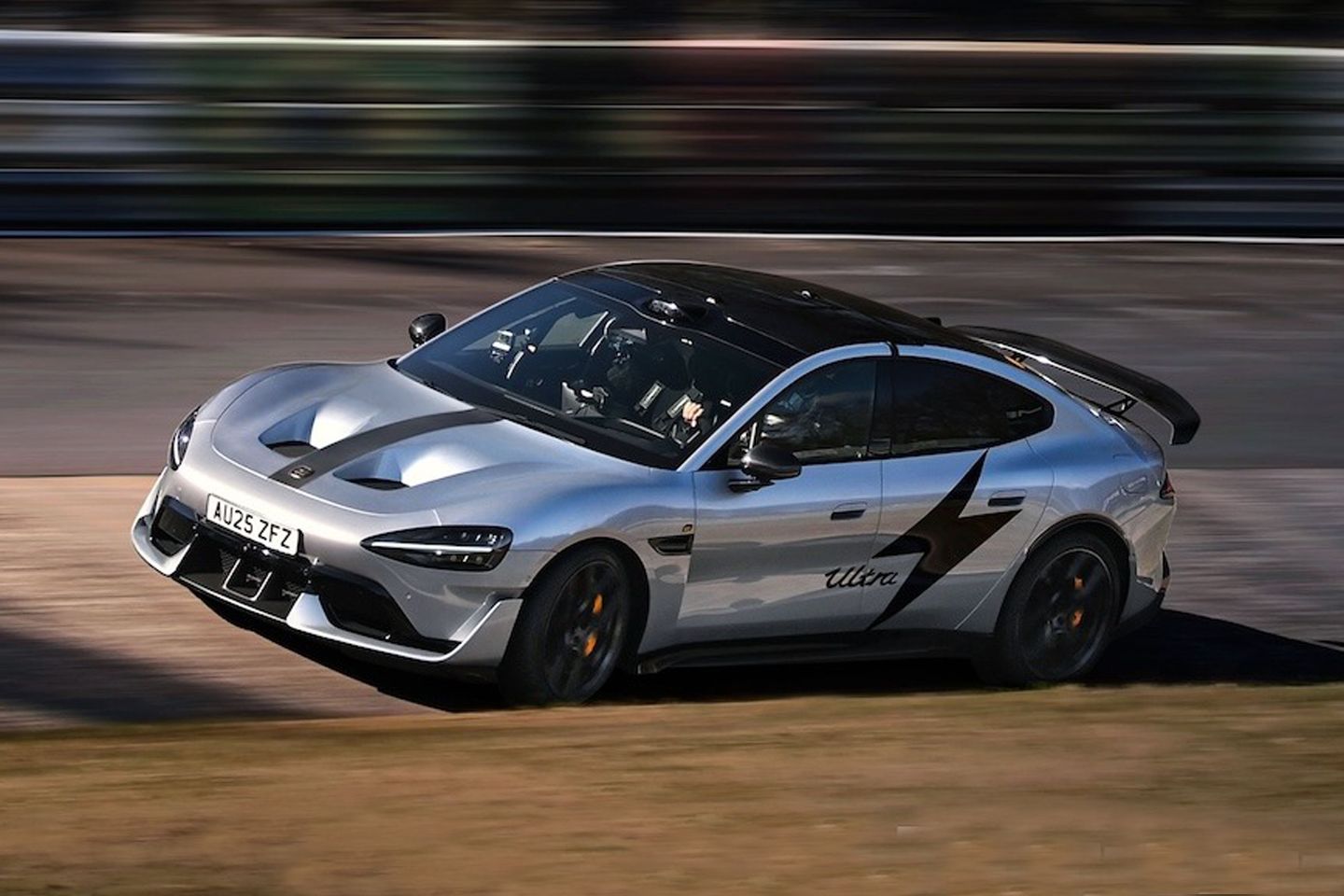 Xiaomi Su7 Ultra bate o Taycan Turbo Gt ‘Time Ring