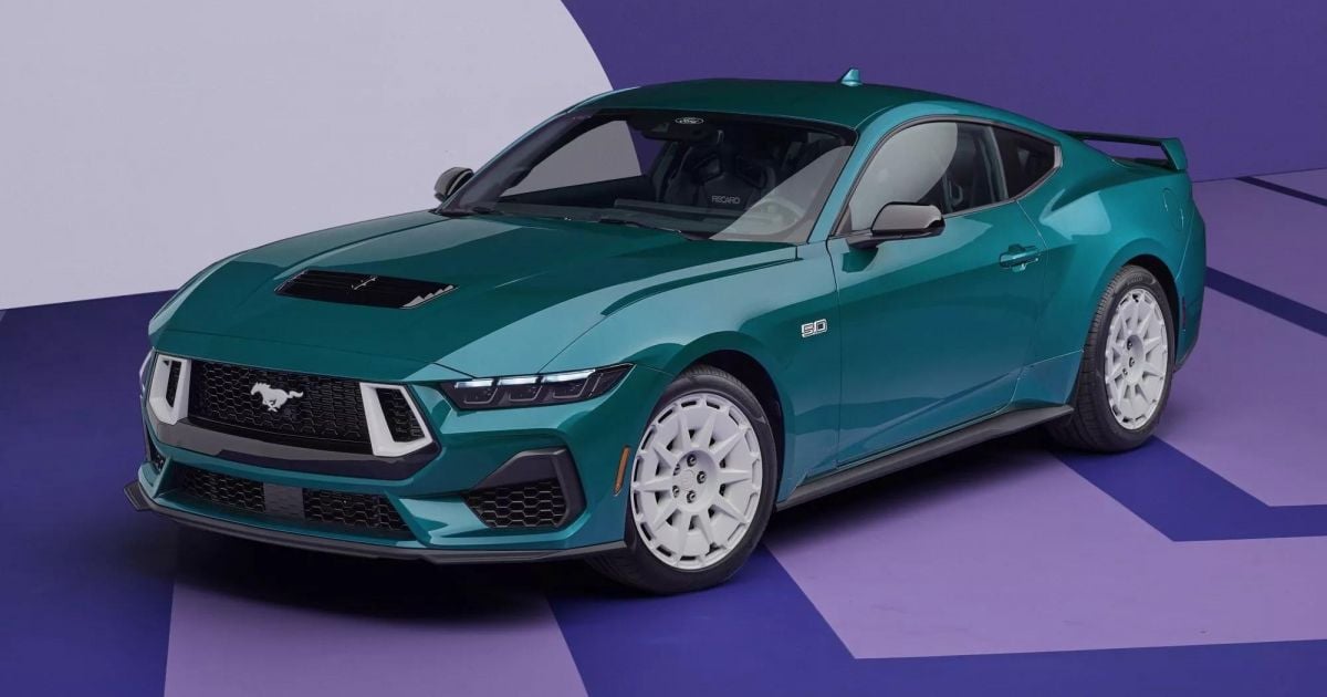 Ford Mustang FX Os shows dos anos 90 estão longe o suficiente para serem retrô agora