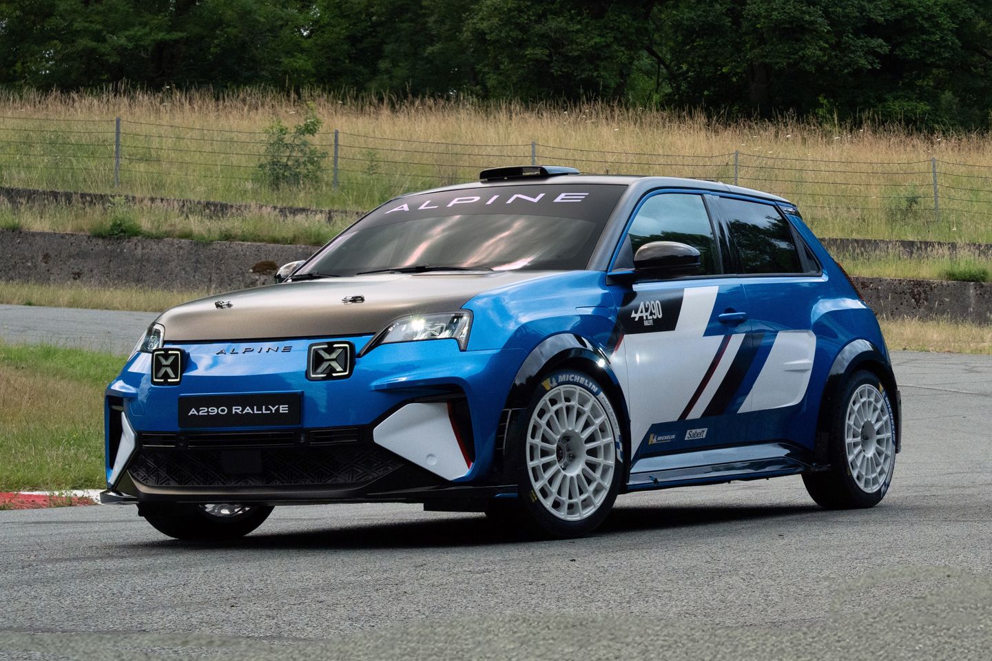 OOF: nova cobertura alpina A290 Rallye Breaks