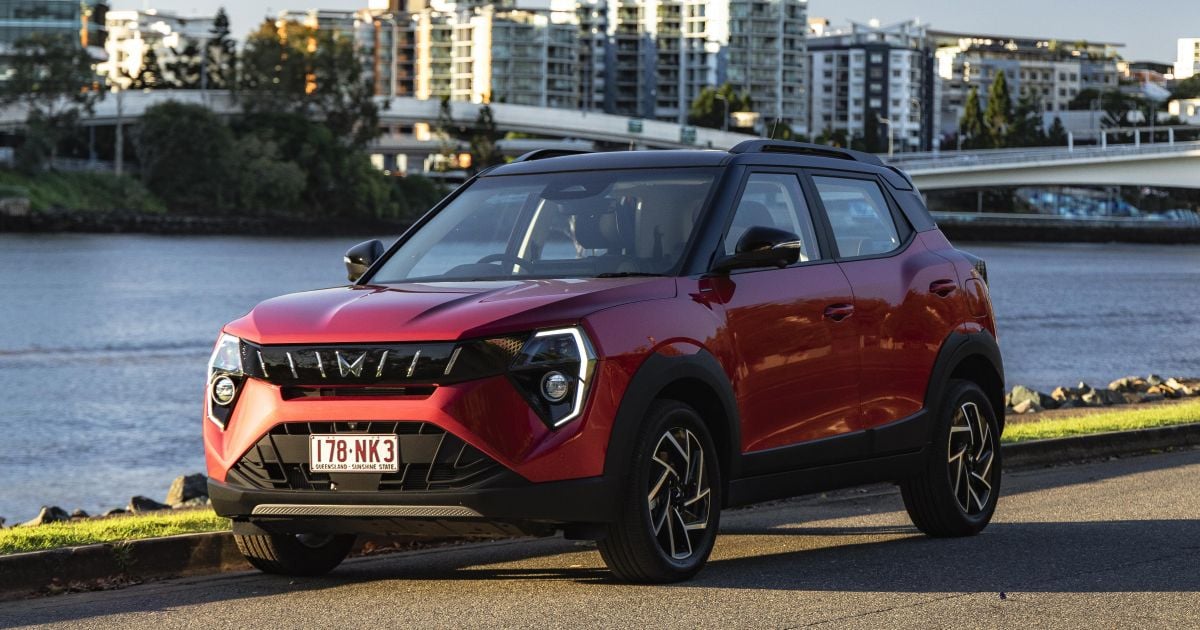 2025 Mahindra XUV 3XO Preço e especificações