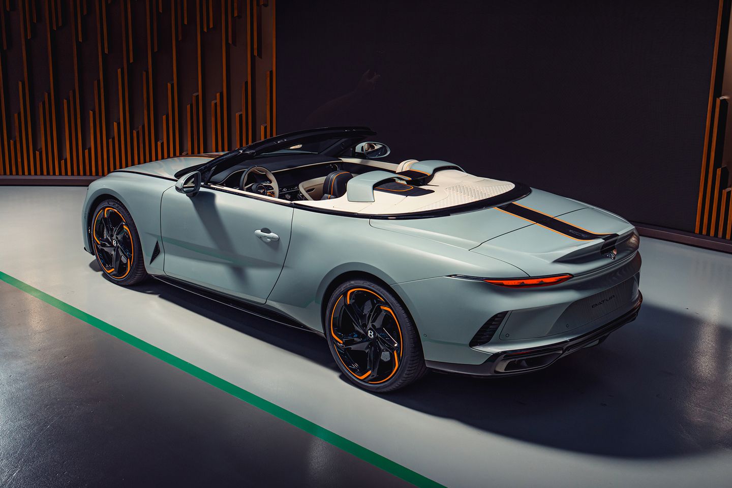 Confira o primeiro conversível Batur de produção