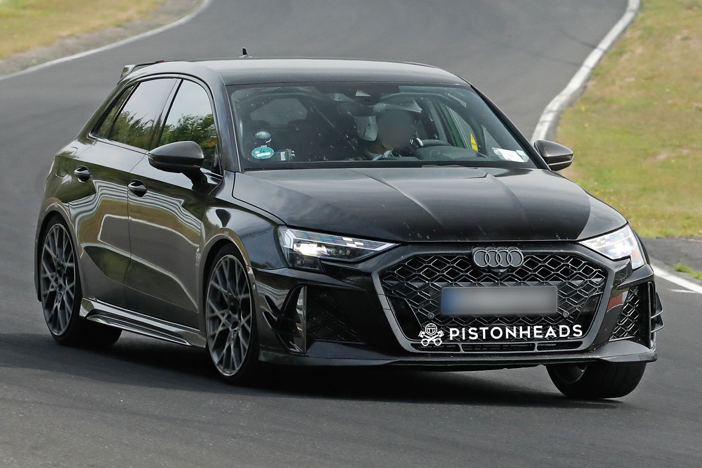 Teste de Audi RS3 GT em Nordschleife