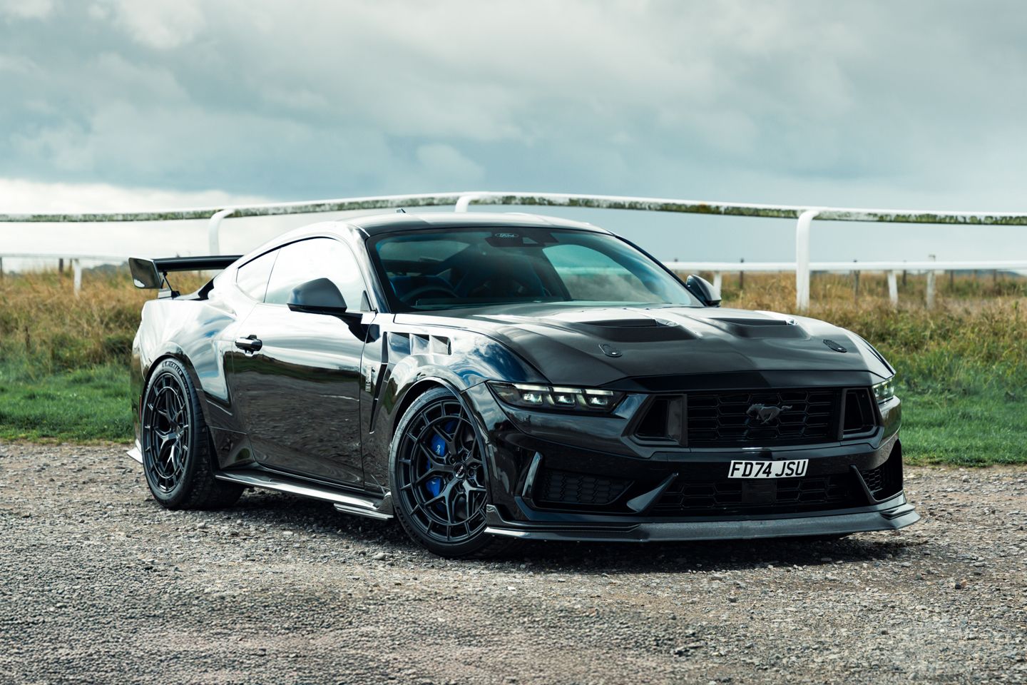 2025 Ford Mustang Dark Horse CS800 | Revisão do Reino Unido