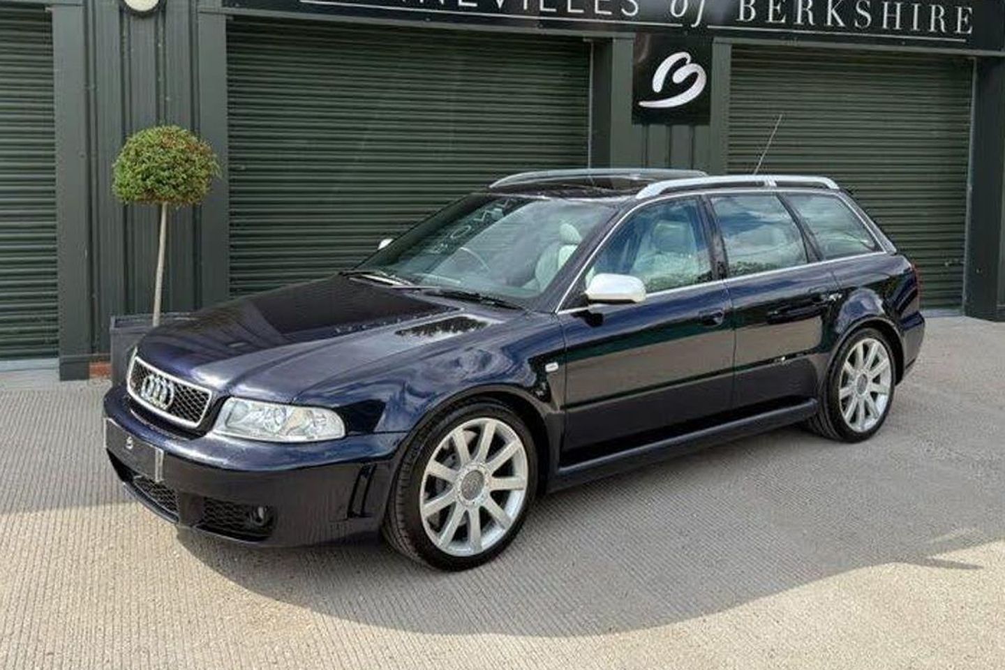 Audi RS4 (B5) | Identificado