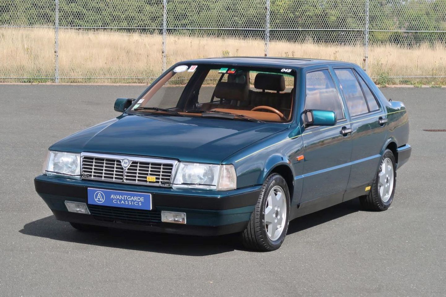 Sublime Lancia Thema 8.32 para venda