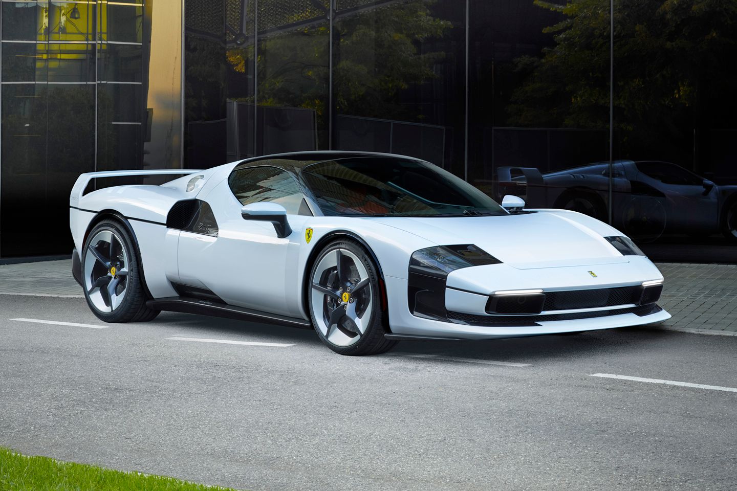 Ferrari revela homenagem única ao ‘lendário’ F40