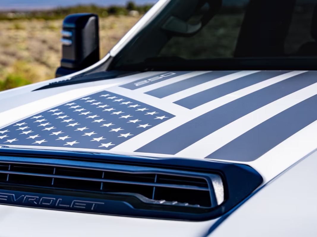 Chevrolet Silverado HD ganha pacote de baixo custo para o 250º aniversário da América